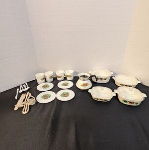 Vintage 1970s Chilton toy dish set With Corning Ware "Spice of Life" pattern Lot
